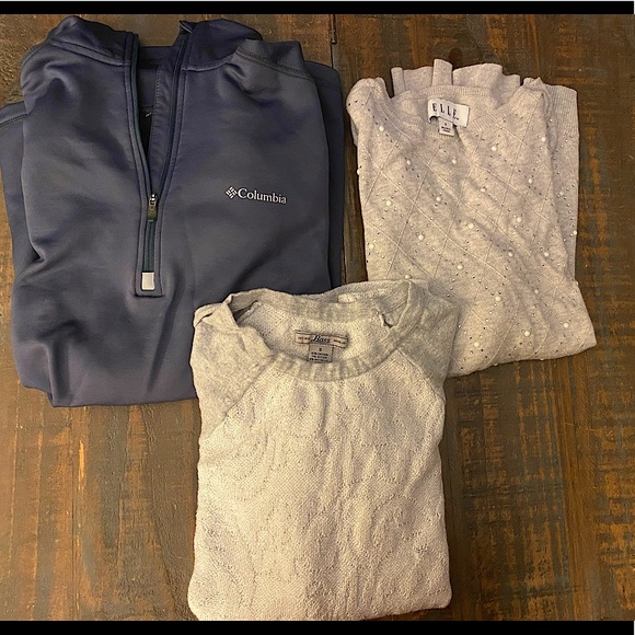 Bundle! 3 Sweaters - Picture 1 of 5